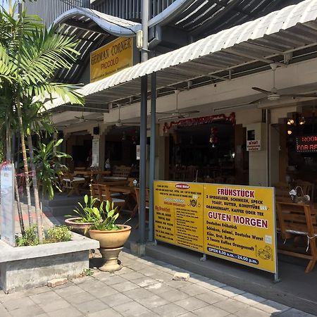 Piccolo Restaurant And Guest House Pattaya Buitenkant foto